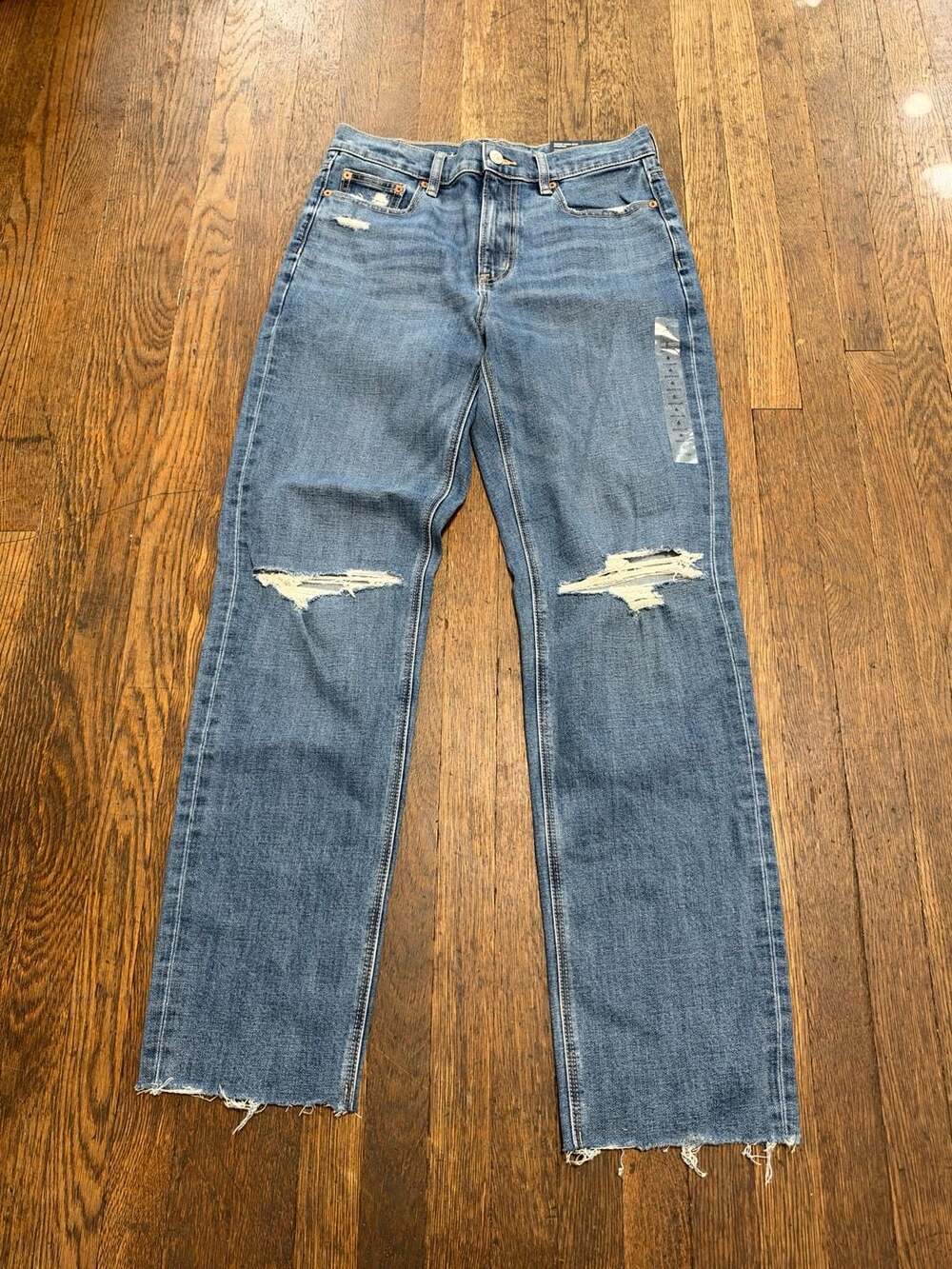 New American Eagle Super High-Rise Straight Jeans Size 6 Regular 28W